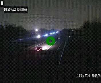 Webcam autoroute A150 à hauteur de La Vaupalière en périphérie de Rouen. Vue orientée vers Rouen