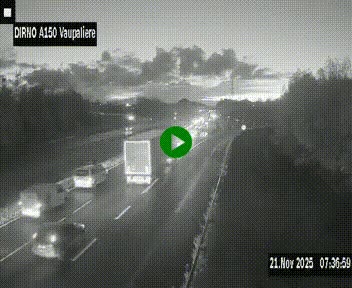 <h2>Webcam autoroute A150 à hauteur de La Vaupalière en périphérie de Rouen. Vue orientée vers Rouen</h2>