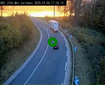 Webcam en haut de la Côte des Carreaux sur la N31 à Avesnes-en-Bray. Vue orientée vers Rouen
