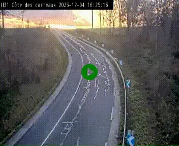 <h2>Webcam en haut de la Côte des Carreaux sur la N31 à Avesnes-en-Bray. Vue orientée vers Rouen</h2>