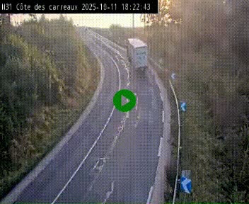 <h2>Webcam en haut de la Côte des Carreaux sur la N31 à Avesnes-en-Bray. Vue orientée vers Rouen</h2>