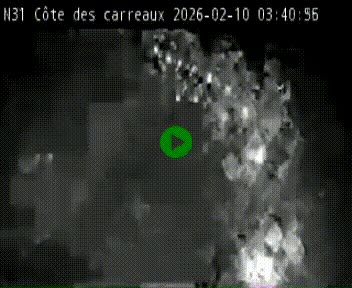 <h2>Webcam en haut de la Côte des Carreaux sur la N31 à Avesnes-en-Bray. Vue orientée vers Rouen</h2>