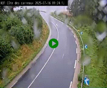 <h2>Webcam en haut de la Côte des Carreaux sur la N31 à Avesnes-en-Bray. Vue orientée vers Rouen</h2>