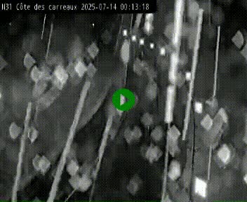 <h2>Webcam en haut de la Côte des Carreaux sur la N31 à Avesnes-en-Bray. Vue orientée vers Rouen</h2>
