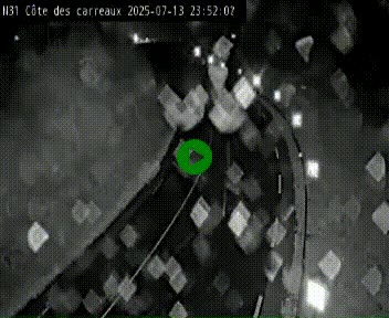 <h2>Webcam en haut de la Côte des Carreaux sur la N31 à Avesnes-en-Bray. Vue orientée vers Rouen</h2>