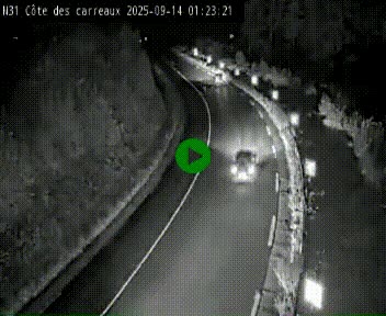 <h2>Webcam en haut de la Côte des Carreaux sur la N31 à Avesnes-en-Bray. Vue orientée vers Rouen</h2>