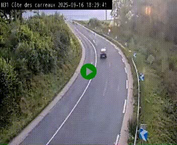 <h2>Webcam en haut de la Côte des Carreaux sur la N31 à Avesnes-en-Bray. Vue orientée vers Rouen</h2>