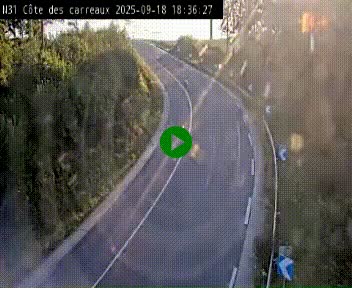 <h2>Webcam en haut de la Côte des Carreaux sur la N31 à Avesnes-en-Bray. Vue orientée vers Rouen</h2>