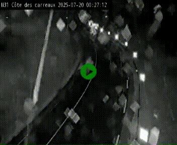 <h2>Webcam en haut de la Côte des Carreaux sur la N31 à Avesnes-en-Bray. Vue orientée vers Rouen</h2>
