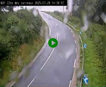<h2>Webcam en haut de la Côte des Carreaux sur la N31 à Avesnes-en-Bray. Vue orientée vers Rouen</h2>
