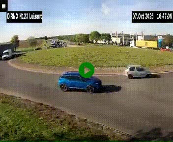 <h2>Webcam en périphérie de Chartres sur la N123, à hauteur de Luisant. Vue orientée vers Chartres</h2>