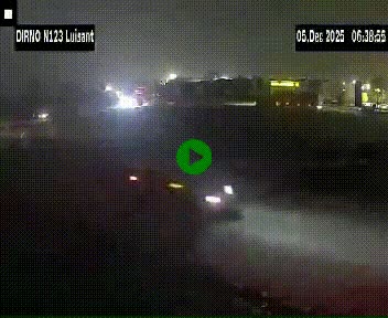 <h2>Webcam en périphérie de Chartres sur la N123, à hauteur de Luisant. Vue orientée vers Chartres</h2>