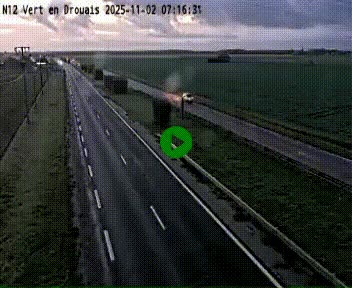 <h2>Webcam à hauteur de Vert-en-Drouais sur la N12, en périphérie de Dreux. Vue orientée vers Alençon</h2>