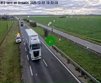<h2>Webcam à hauteur de Vert-en-Drouais sur la N12, en périphérie de Dreux. Vue orientée vers Alençon</h2>