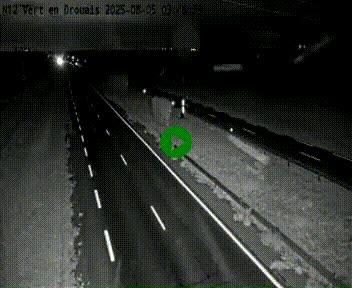 <h2>Webcam à hauteur de Vert-en-Drouais sur la N12, en périphérie de Dreux. Vue orientée vers Alençon</h2>