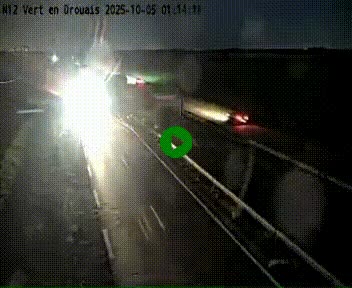 <h2>Webcam à hauteur de Vert-en-Drouais sur la N12, en périphérie de Dreux. Vue orientée vers Alençon</h2>