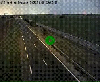 <h2>Webcam à hauteur de Vert-en-Drouais sur la N12, en périphérie de Dreux. Vue orientée vers Alençon</h2>