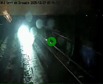 <h2>Webcam à hauteur de Vert-en-Drouais sur la N12, en périphérie de Dreux. Vue orientée vers Alençon</h2>