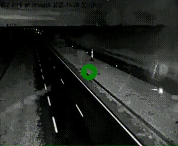 <h2>Webcam à hauteur de Vert-en-Drouais sur la N12, en périphérie de Dreux. Vue orientée vers Alençon</h2>