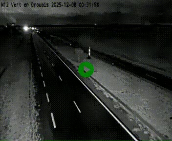 <h2>Webcam à hauteur de Vert-en-Drouais sur la N12, en périphérie de Dreux. Vue orientée vers Alençon</h2>