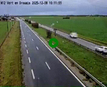 <h2>Webcam à hauteur de Vert-en-Drouais sur la N12, en périphérie de Dreux. Vue orientée vers Alençon</h2>