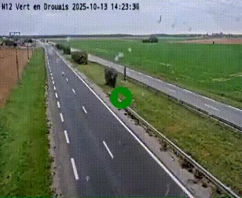<h2>Webcam à hauteur de Vert-en-Drouais sur la N12, en périphérie de Dreux. Vue orientée vers Alençon</h2>