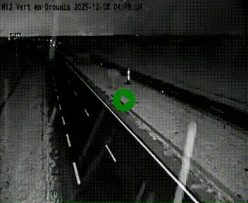 <h2>Webcam à hauteur de Vert-en-Drouais sur la N12, en périphérie de Dreux. Vue orientée vers Alençon</h2>