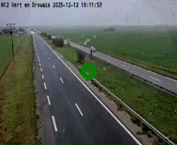 <h2>Webcam à hauteur de Vert-en-Drouais sur la N12, en périphérie de Dreux. Vue orientée vers Alençon</h2>