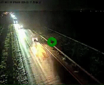 <h2>Webcam à hauteur de Vert-en-Drouais sur la N12, en périphérie de Dreux. Vue orientée vers Alençon</h2>