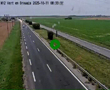 <h2>Webcam à hauteur de Vert-en-Drouais sur la N12, en périphérie de Dreux. Vue orientée vers Alençon</h2>