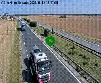 <h2>Webcam à hauteur de Vert-en-Drouais sur la N12, en périphérie de Dreux. Vue orientée vers Alençon</h2>
