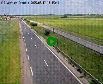 <h2>Webcam à hauteur de Vert-en-Drouais sur la N12, en périphérie de Dreux. Vue orientée vers Alençon</h2>
