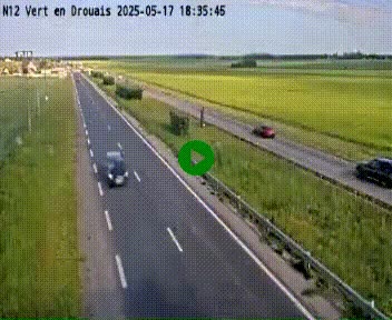 <h2>Webcam à hauteur de Vert-en-Drouais sur la N12, en périphérie de Dreux. Vue orientée vers Alençon</h2>