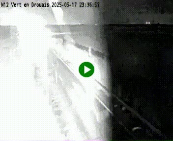 <h2>Webcam à hauteur de Vert-en-Drouais sur la N12, en périphérie de Dreux. Vue orientée vers Alençon</h2>