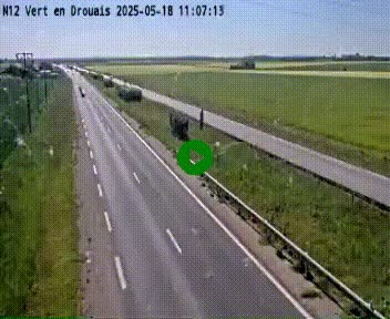 <h2>Webcam à hauteur de Vert-en-Drouais sur la N12, en périphérie de Dreux. Vue orientée vers Alençon</h2>