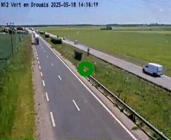 <h2>Webcam à hauteur de Vert-en-Drouais sur la N12, en périphérie de Dreux. Vue orientée vers Alençon</h2>