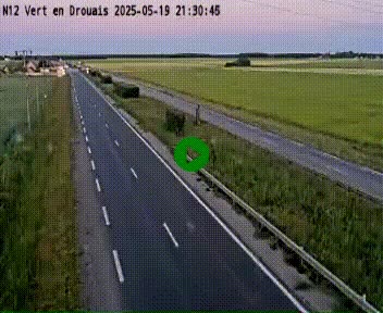 <h2>Webcam à hauteur de Vert-en-Drouais sur la N12, en périphérie de Dreux. Vue orientée vers Alençon</h2>