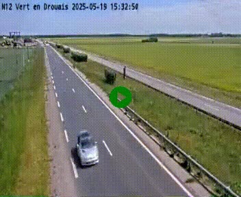 <h2>Webcam à hauteur de Vert-en-Drouais sur la N12, en périphérie de Dreux. Vue orientée vers Alençon</h2>