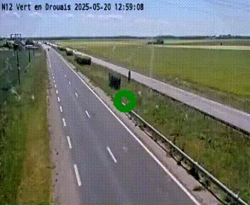 <h2>Webcam à hauteur de Vert-en-Drouais sur la N12, en périphérie de Dreux. Vue orientée vers Alençon</h2>