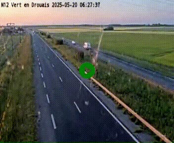 <h2>Webcam à hauteur de Vert-en-Drouais sur la N12, en périphérie de Dreux. Vue orientée vers Alençon</h2>