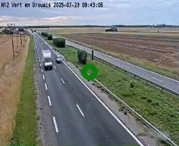 <h2>Webcam à hauteur de Vert-en-Drouais sur la N12, en périphérie de Dreux. Vue orientée vers Alençon</h2>