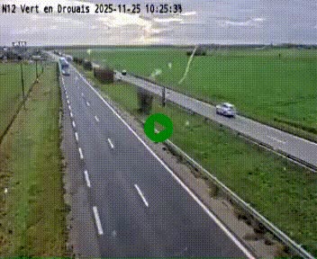 <h2>Webcam à hauteur de Vert-en-Drouais sur la N12, en périphérie de Dreux. Vue orientée vers Alençon</h2>