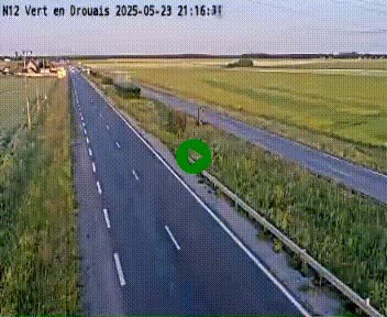 <h2>Webcam à hauteur de Vert-en-Drouais sur la N12, en périphérie de Dreux. Vue orientée vers Alençon</h2>