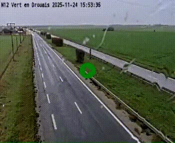 <h2>Webcam à hauteur de Vert-en-Drouais sur la N12, en périphérie de Dreux. Vue orientée vers Alençon</h2>