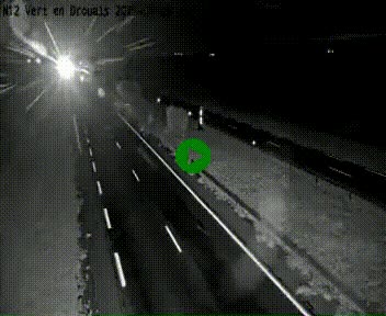 <h2>Webcam à hauteur de Vert-en-Drouais sur la N12, en périphérie de Dreux. Vue orientée vers Alençon</h2>