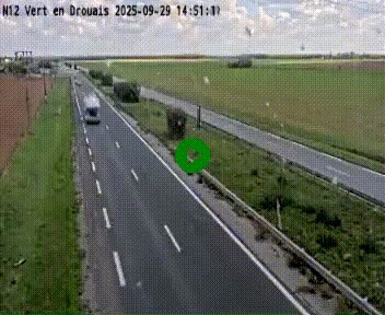 <h2>Webcam à hauteur de Vert-en-Drouais sur la N12, en périphérie de Dreux. Vue orientée vers Alençon</h2>