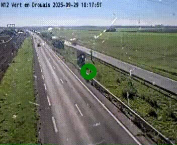 <h2>Webcam à hauteur de Vert-en-Drouais sur la N12, en périphérie de Dreux. Vue orientée vers Alençon</h2>