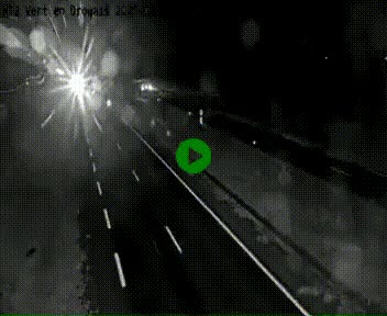 <h2>Webcam à hauteur de Vert-en-Drouais sur la N12, en périphérie de Dreux. Vue orientée vers Alençon</h2>