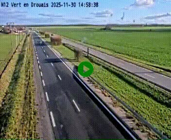 <h2>Webcam à hauteur de Vert-en-Drouais sur la N12, en périphérie de Dreux. Vue orientée vers Alençon</h2>