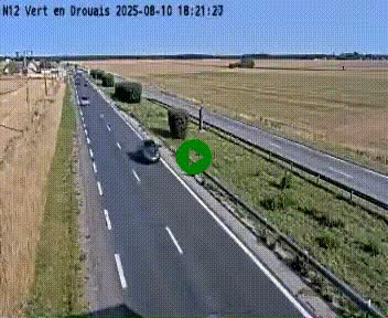 <h2>Webcam à hauteur de Vert-en-Drouais sur la N12, en périphérie de Dreux. Vue orientée vers Alençon</h2>